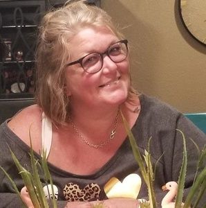 Meet your Posher, Joann